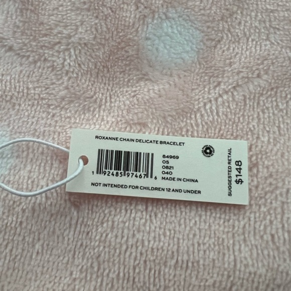 TORY BURCH• GIFTABLE Roxanne Delicate Bracelet - Picture 3 of 7